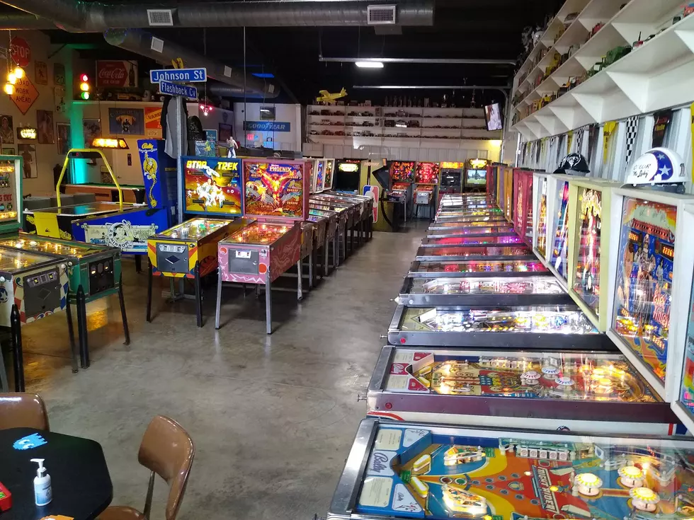 Facebook, Flashback Pinball Arcade