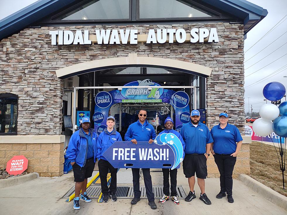 Tidal Wave Rolls Into Texarkana With Free Car Washes