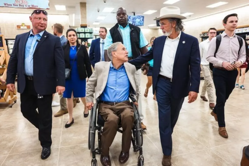 Gov Abbott gets a Buc-ees tour - Office of the Governor