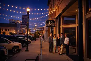 Main Street Texarkana Launches Campaign to 'Light Up W. Broad St.