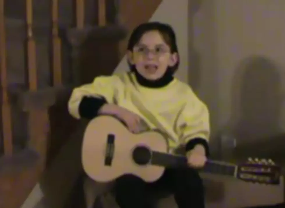 Little Steelers Fan Sings Cutest Version of &#8216;Bad Romance&#8217; Ever [VIDEO]