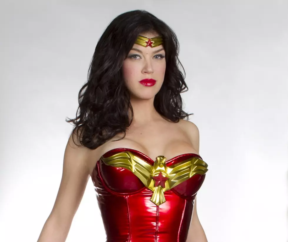First Look At New Wonder Woman!