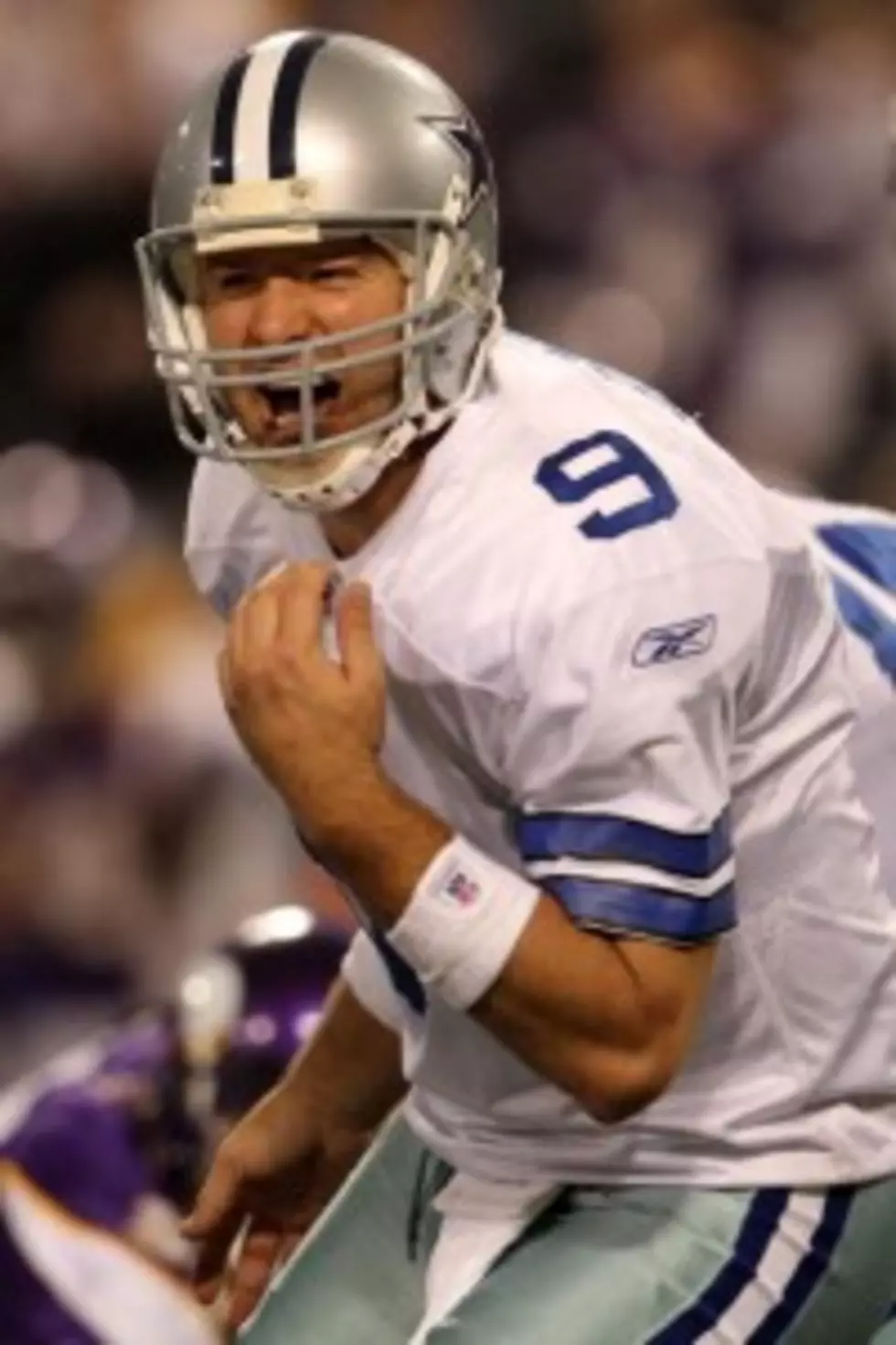 Tony Romo Storms Off After Question During Interview