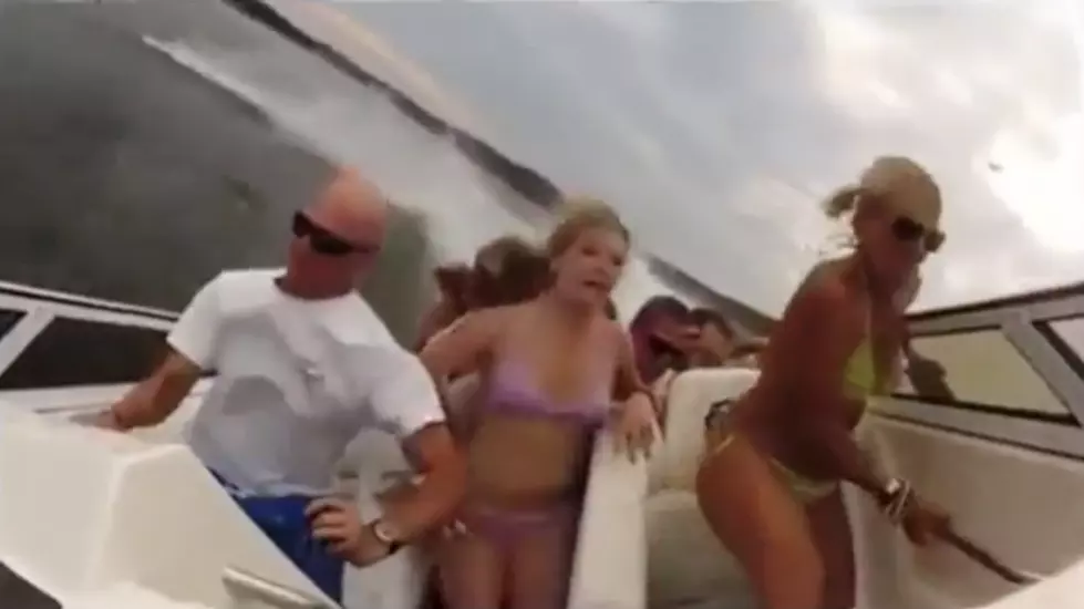 Crazy Boat Accident Caught on Video