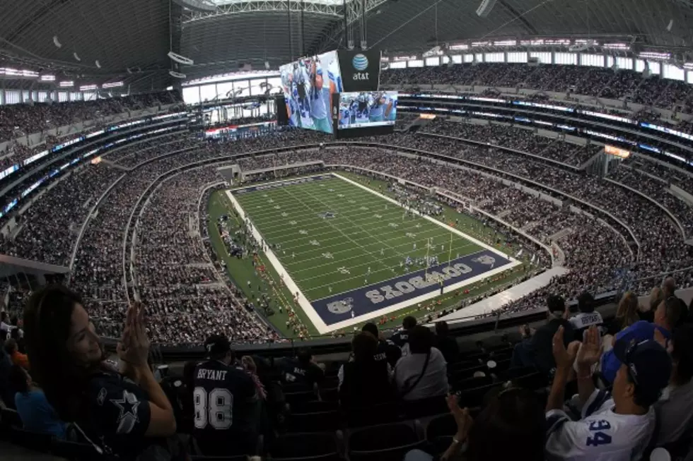 Victoria's Secret Will be Opening a Store in Cowboys Stadium