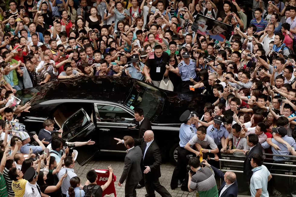 David Beckham Appearance Causes Stampede at Chinese University [VIDEO]