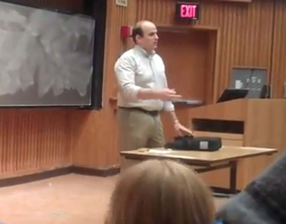 Student Pranks Class by Impersonating Professor [VIDEO]