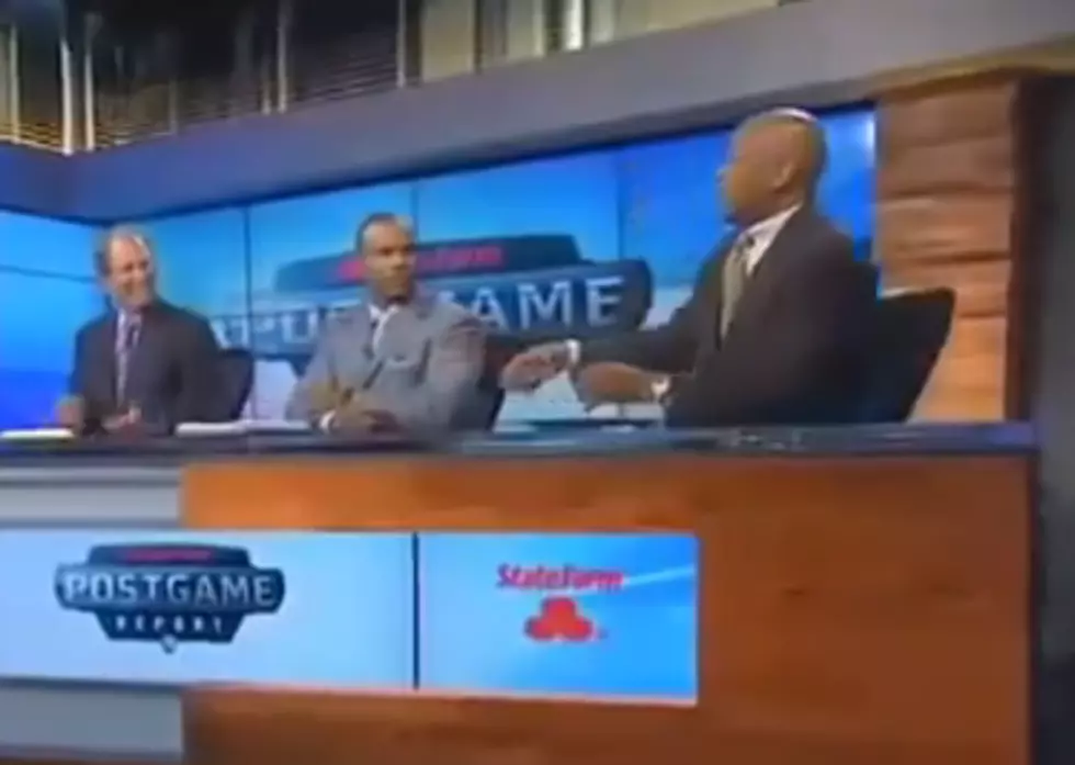Football Legend Ronnie Lott Falls Out of His Chair [VIDEO]
