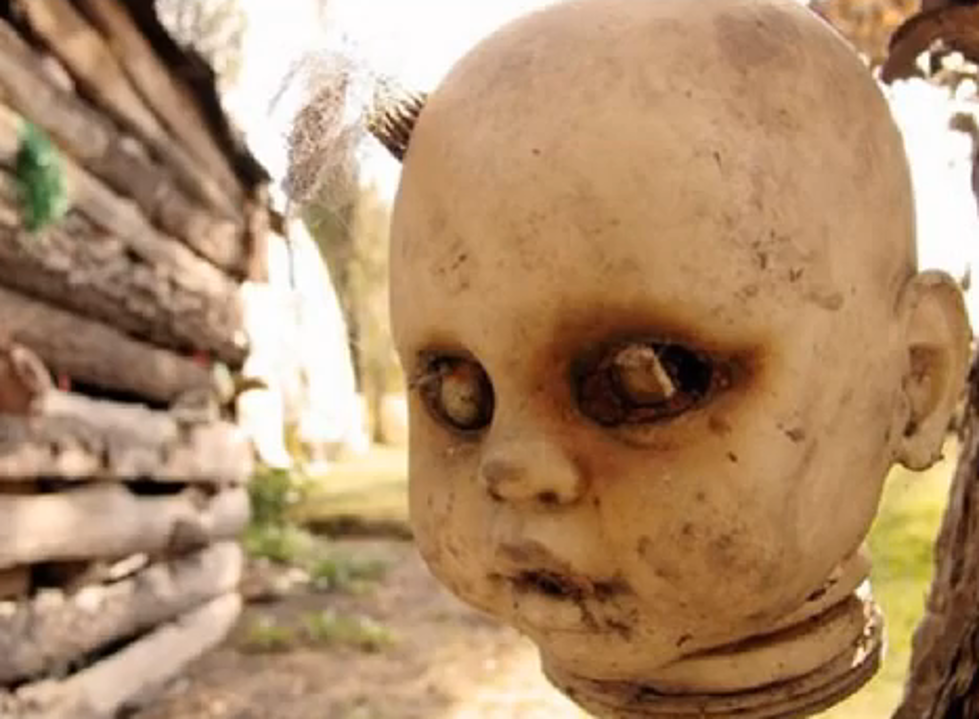 A Look at the Super Creepy ‘Island of the Dolls’ in Mexico [VIDEO]