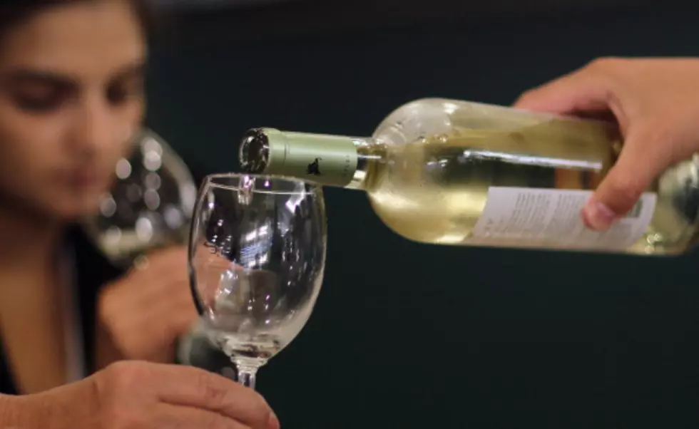 Life Hacks: Opening A Bottle Of Wine Without A Corkscrew (or a Shoe) [VIDEO]