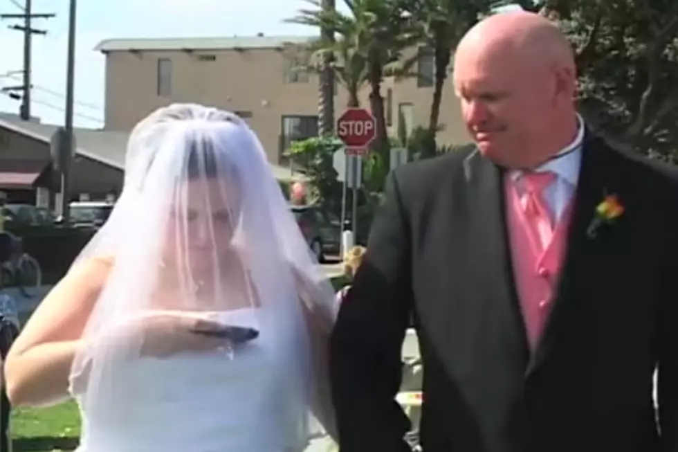 Bride Checks Phone During Wedding Ceremony in Most Cringeworthy Moment Ever [VIDEO]