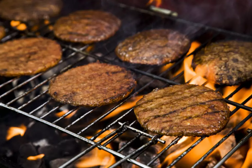 Four Ways You&#8217;re Grilling Burgers Wrong