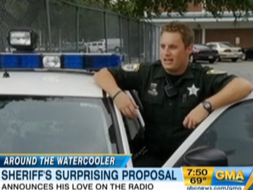 Deputy Sheriff Pops the Question to Dispatcher Over Police Radio [VIDEO]