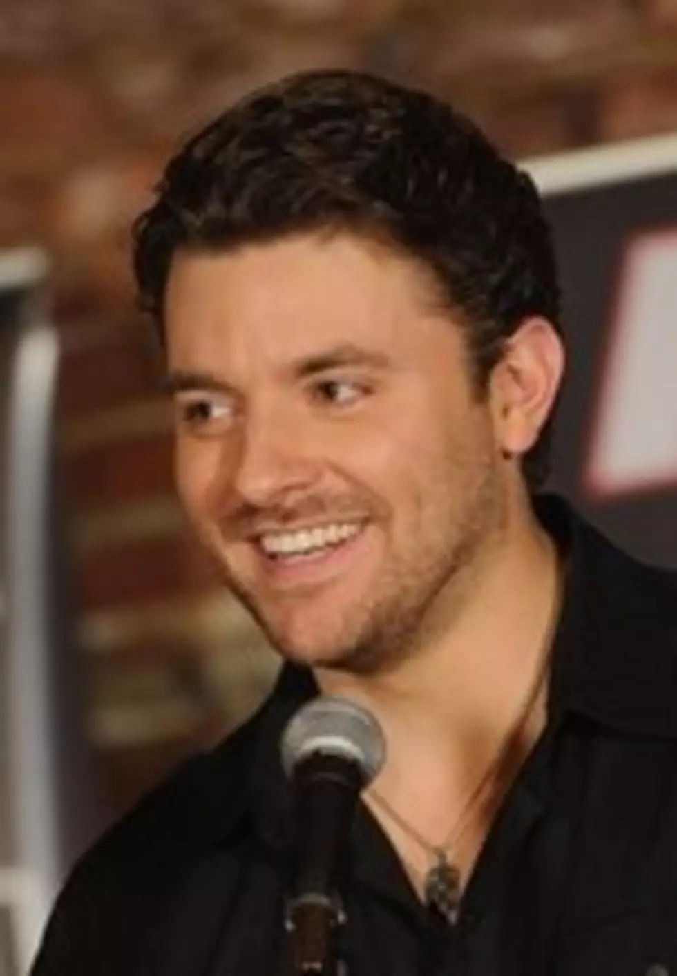 Chris Young Keeps The Music Playing In Nashville Schools