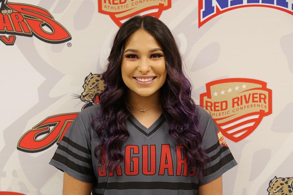 This Weeks UHV Athlete of the Week: Emily Flores