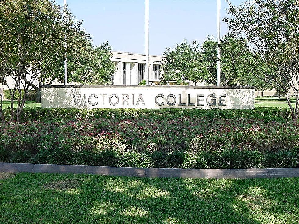 Victoria College Makes Donation to Christ Kitchen