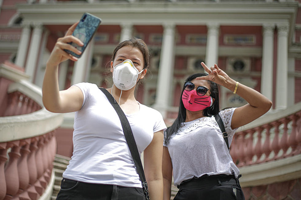 H-E-B to Continue to Ask Customers to Wear Masks