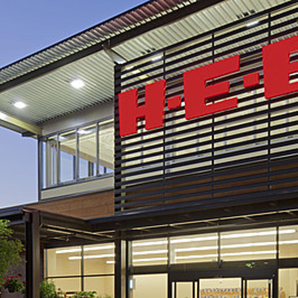 Woman on Meth Attempts to Kidnap Child From Bathroom Stall at Texas HEB