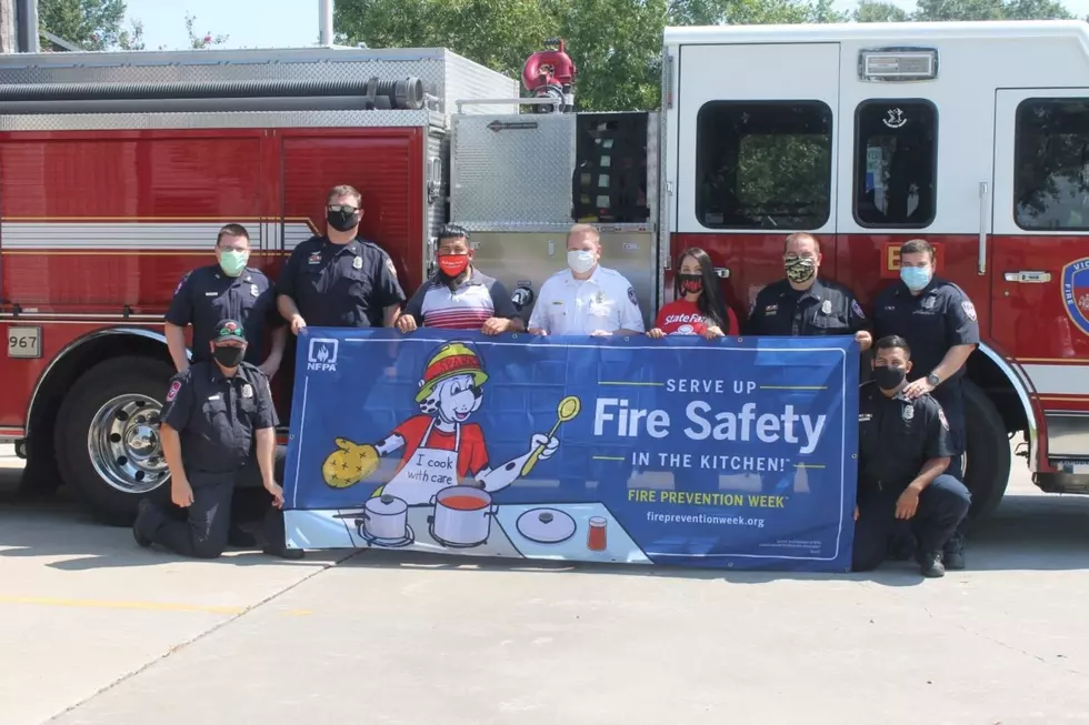Victoria Fire Serves Up ‘Fire Safety in the Kitchen’