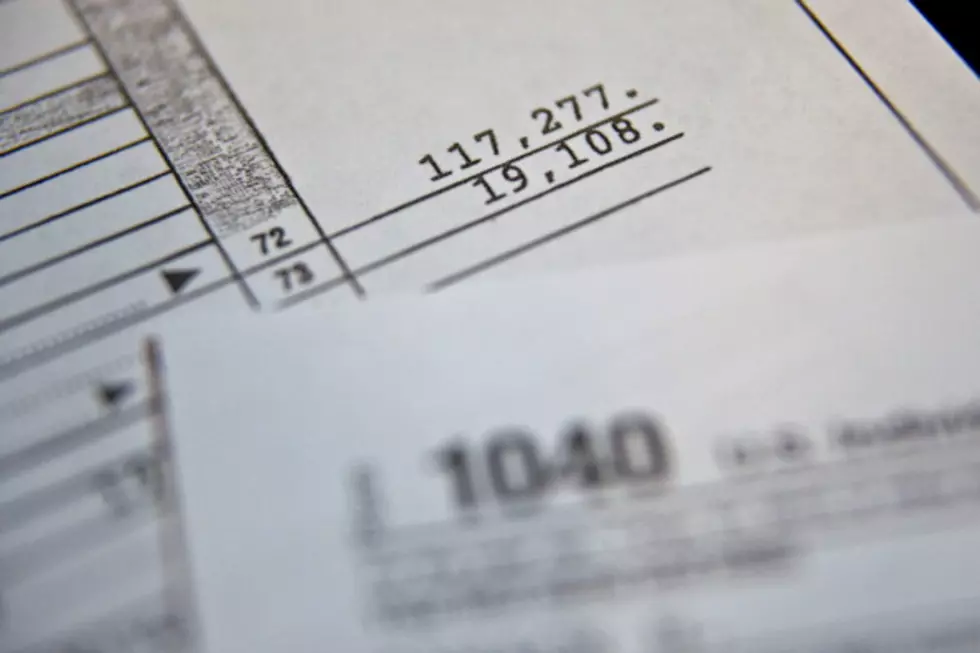 Texans Will Get 2 Extra Months to File Federal Taxes