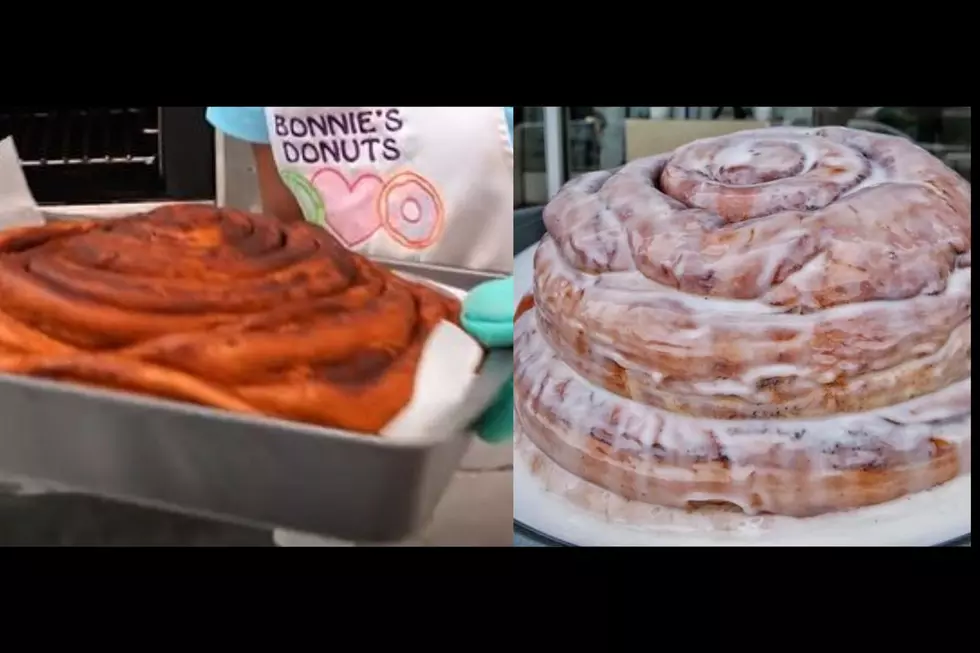 Check Out This 10 Pound Cinnamon Roll in South East Texas 