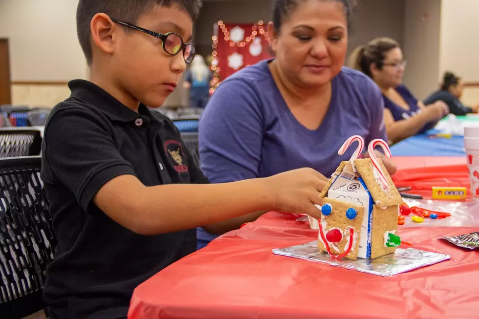 Family Fun With the Victoria Public Library’s Gingerbread House Workshop