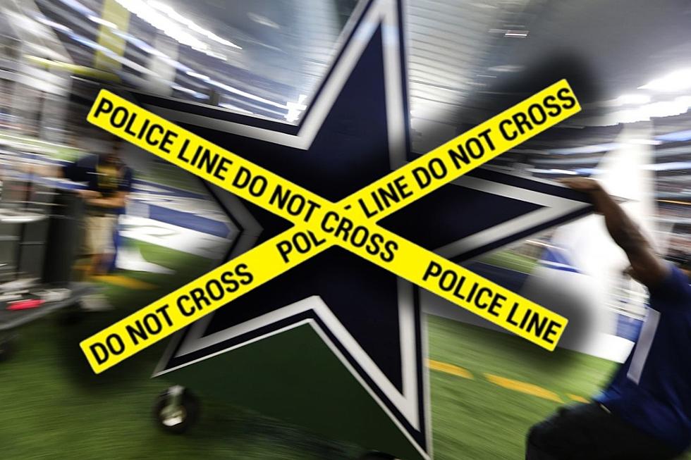 Dallas Cowboy Fan Stabbed After Being to Loud in His Own House!
