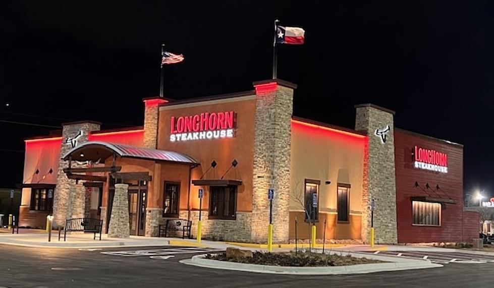 Longhorn Steakhouse at Victoria Mall  Opens Next Month