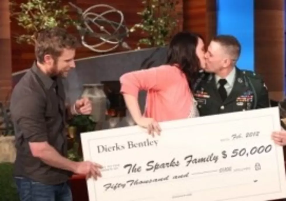 Dierks Bentley Surprises Military Family [VIDEO]