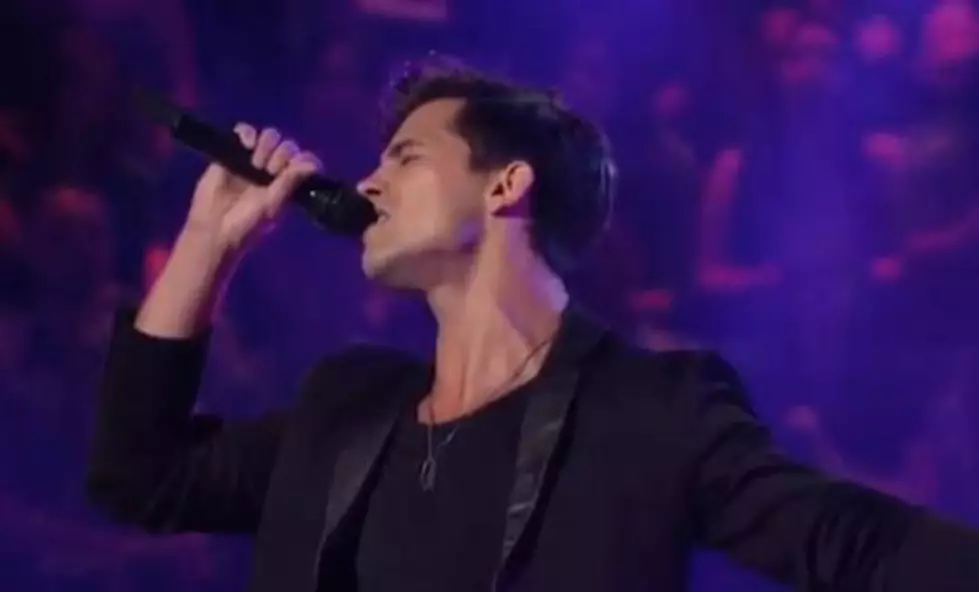 Dez Duron Garners Some of the Highest Votes for Team Christina on The Voice