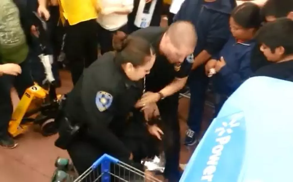 Massive Black Friday Fight Lands Some Walmart Shoppers in Jail