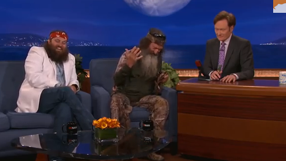 Daily Funny &#8211; Duck Commanders Teach Conan How to Duck Call
