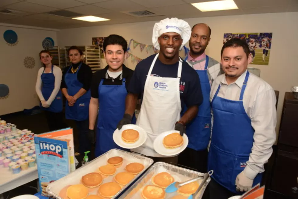Get Free Pancakes From IHOP on National Pancake Day