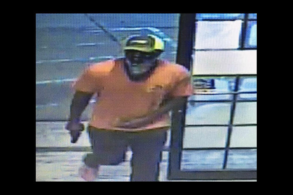 Caddo Deputies Search for Relay Station Robber