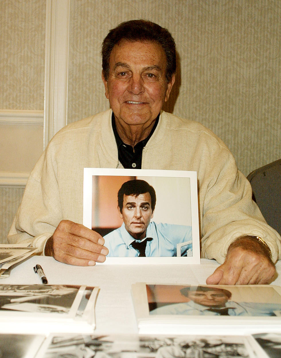 Mannix Star Mike Connors Dies