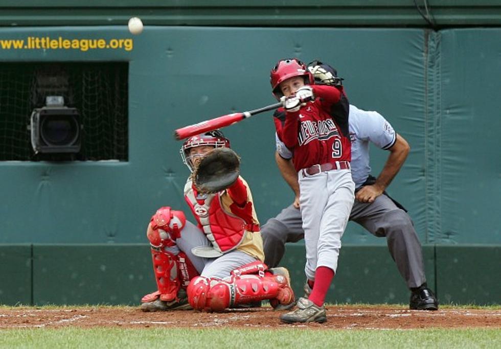 Little League Baseball Umpire Makes the Absolute Worst Call Ever