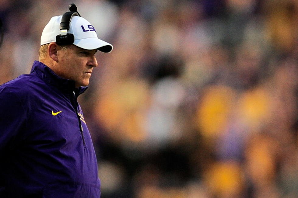 Former LSU Coach Les Miles Returns to Twitter, Gets New Job