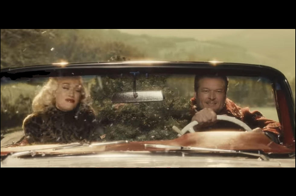 Watch the Hilarious New Christmas Music Video With Blake and Gwen