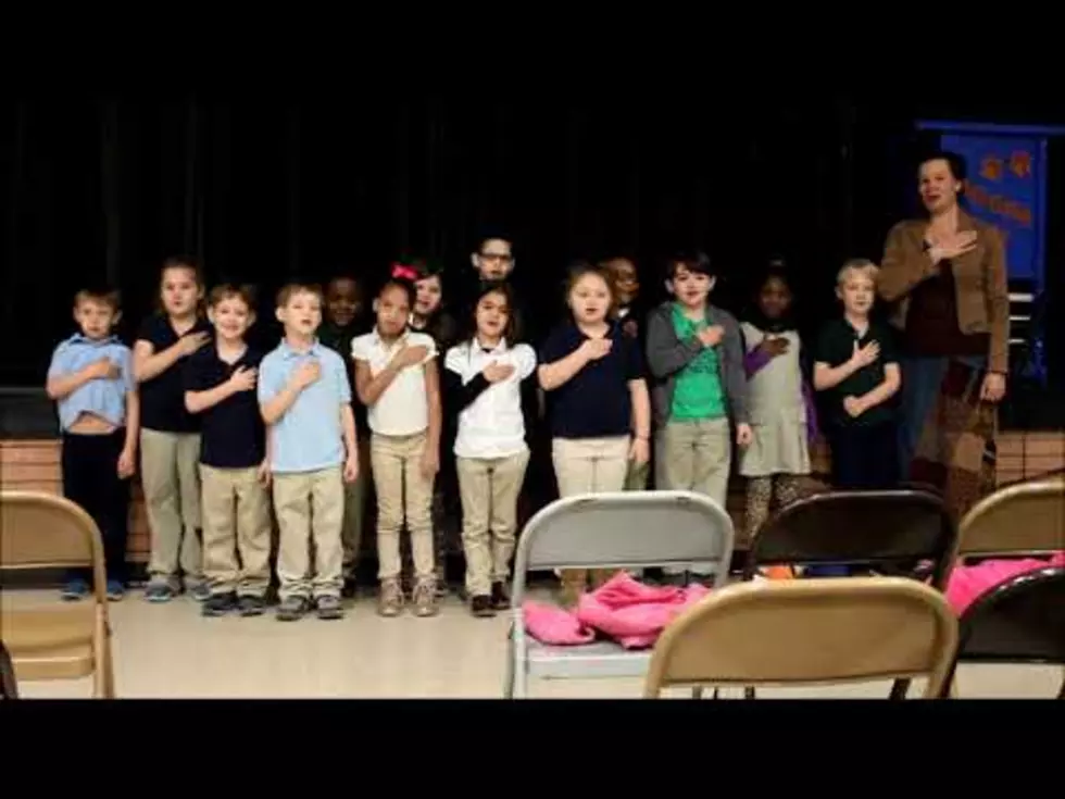 Watch Mrs. Avery’s 1st Grade at Timmons Reciting Pledge