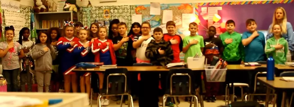 Mrs. Lewis&#8217; 4th Grade at Blanchard Lead us in Pledge [VIDEO]