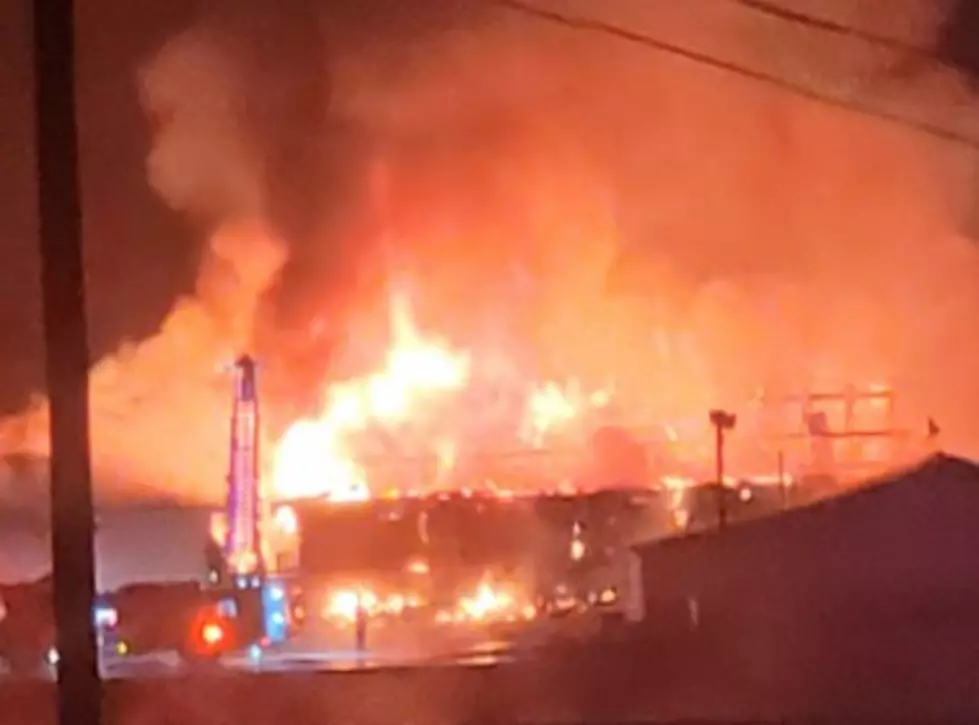 Video of Raging Fire That Destroys Historical Dixie Inn Landmark