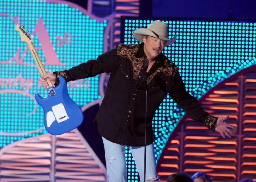 Guess the ‘Big Game’ Score and Win Alan Jackson Tickets! [CONTEST]