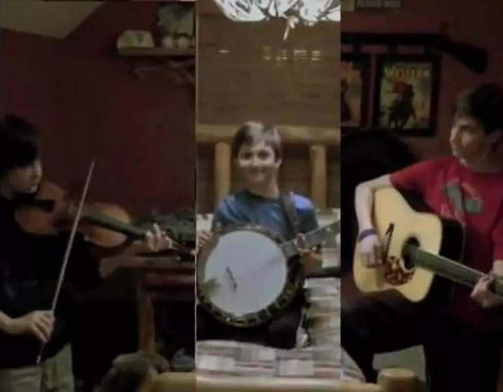 9, 13 and 14-Year-Old Brothers Wreck House on ‘Dueling Banjos’ [VIDEO]