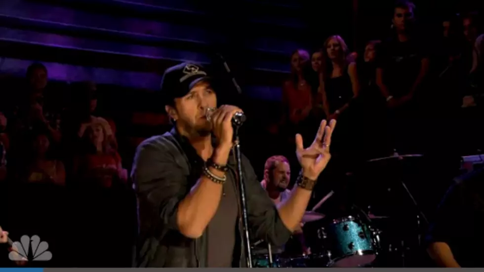Luke Bryan Shows New York What Country Music is All About [VIDEO]