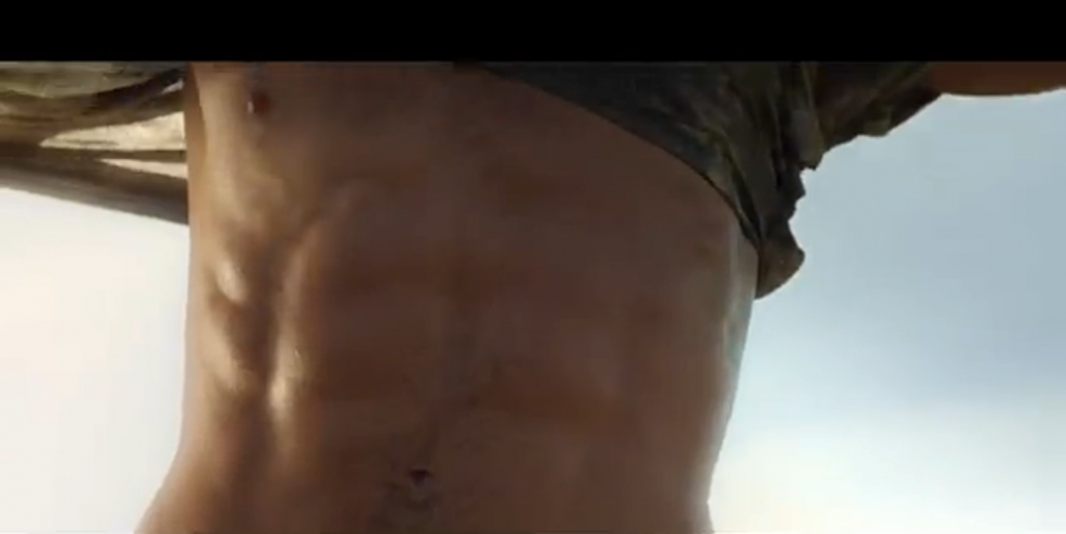 Diet Coke Brings Back &#8216;Hunky Men&#8217; Ads to Celebrate 30th Anniversary [VIDEO]