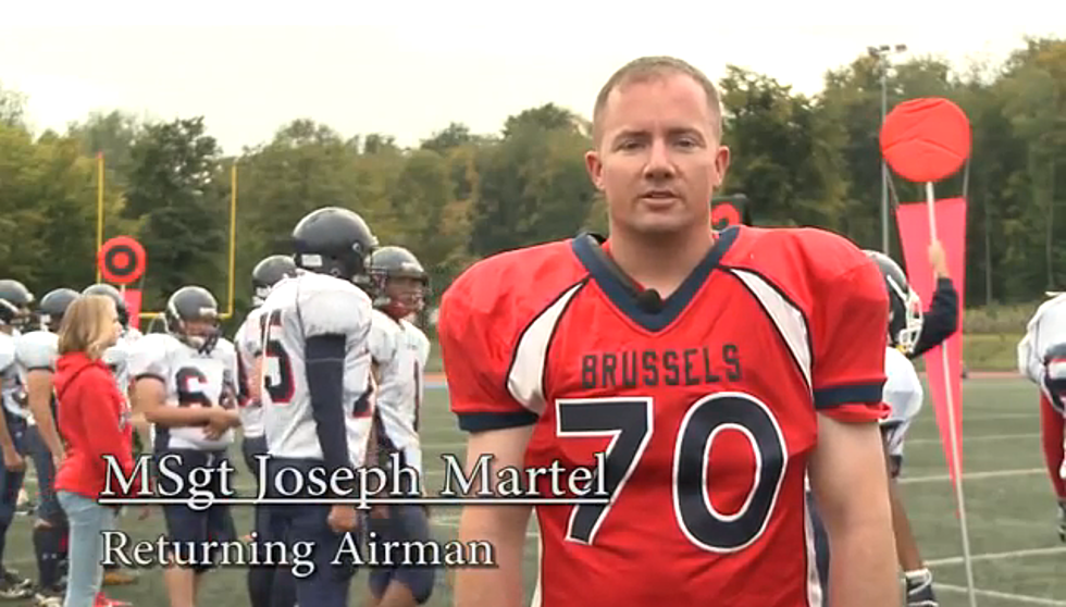 Soldier Dad Dresses Up As Football Player to Surprise Son at a Game [VIDEO]