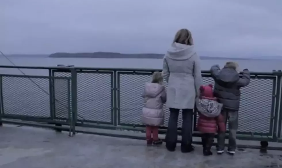 Why You Should Hug Your Mom Today [VIDEO]