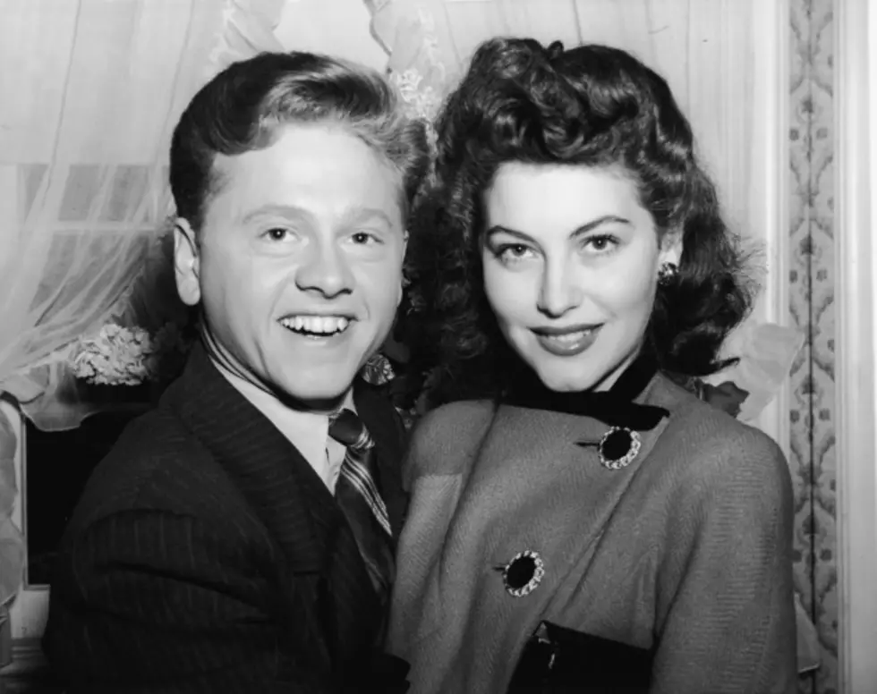 Amy Austin Remembers Seeing the Late Mickey Rooney on Broadway [VIDEO]