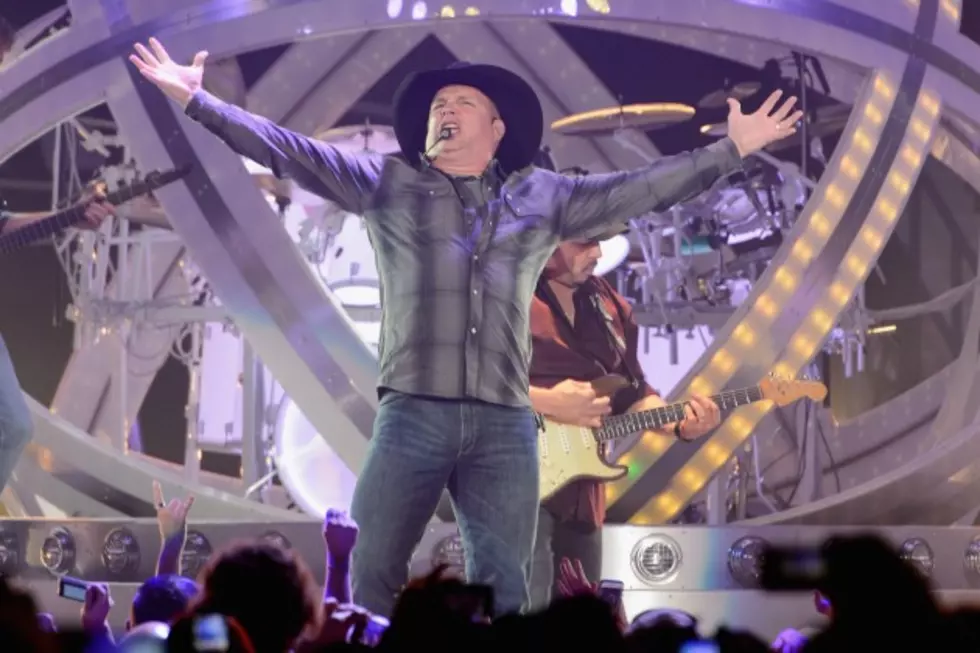 Garth Brooks Breaks His Own Dallas Record for Most Tickets Sold