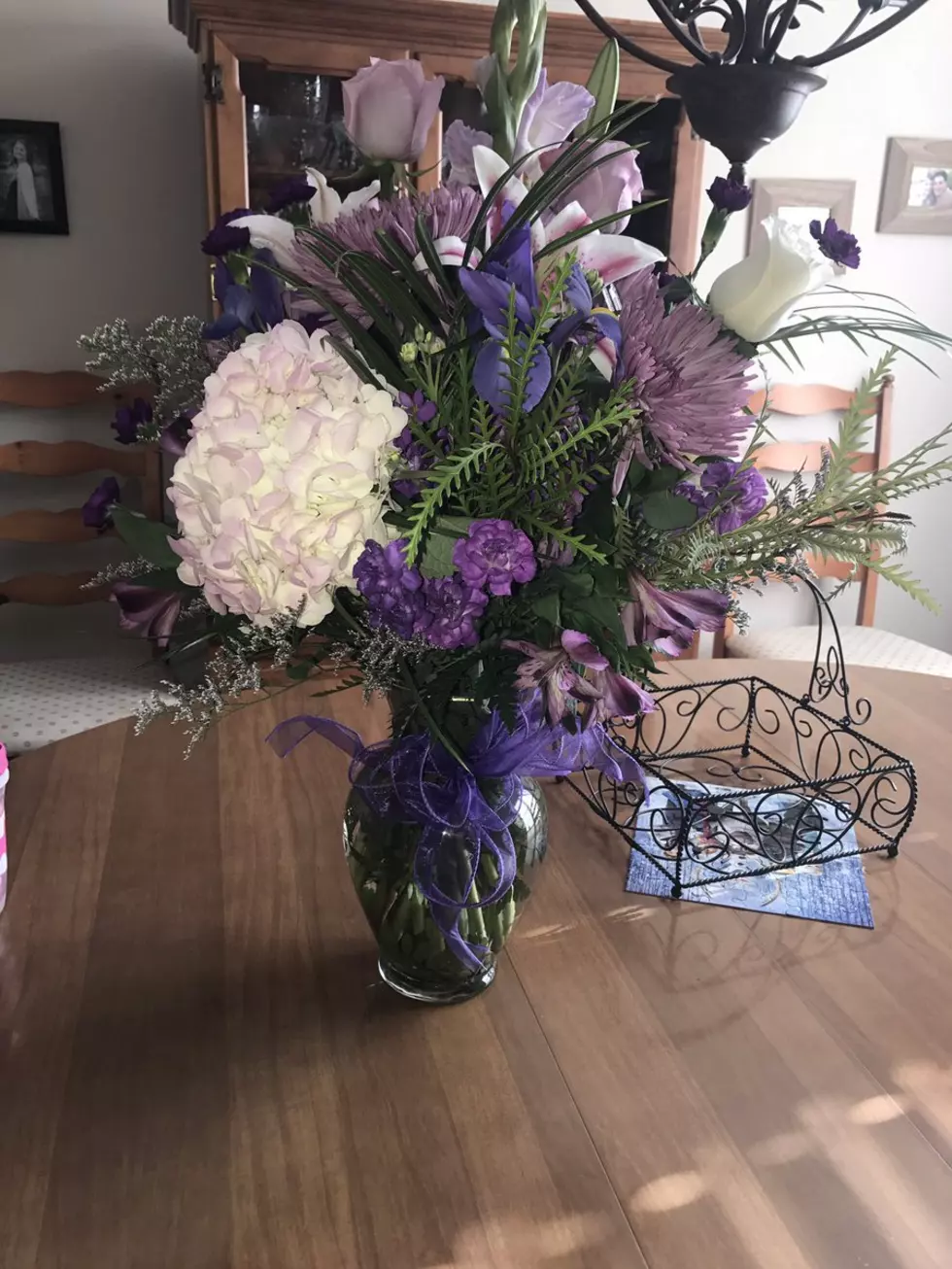 Deceased Father Sends Flowers to His Daughter Every Birthday